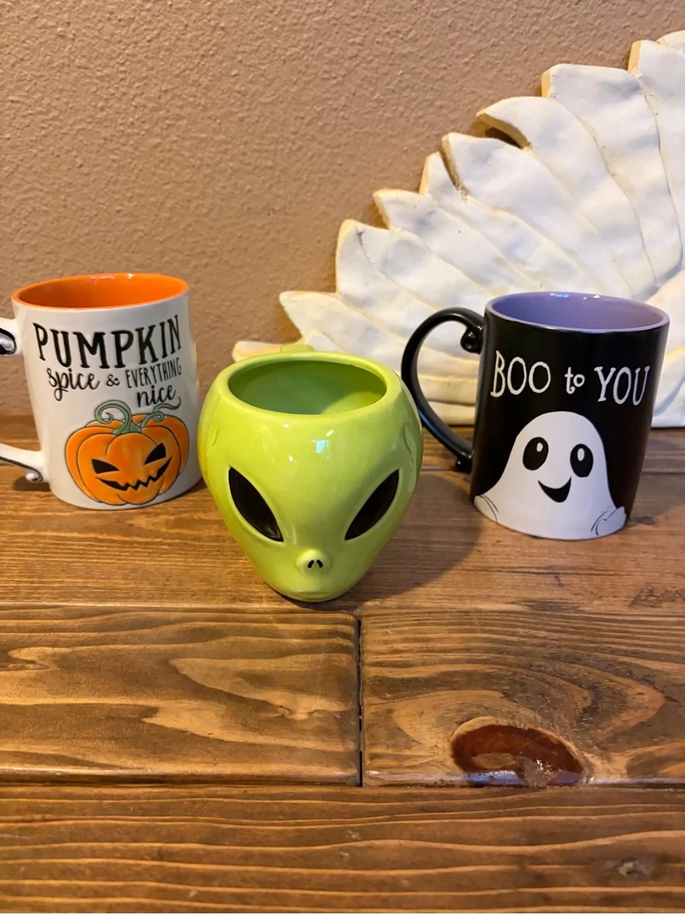 Roswell Alien Mug and 2 Spectrum Halloween Mugs Pumpkin and Boo!